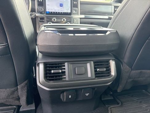 Used 2024 Ford F150 Lariat w/ FX4 Off-Road Package image 16