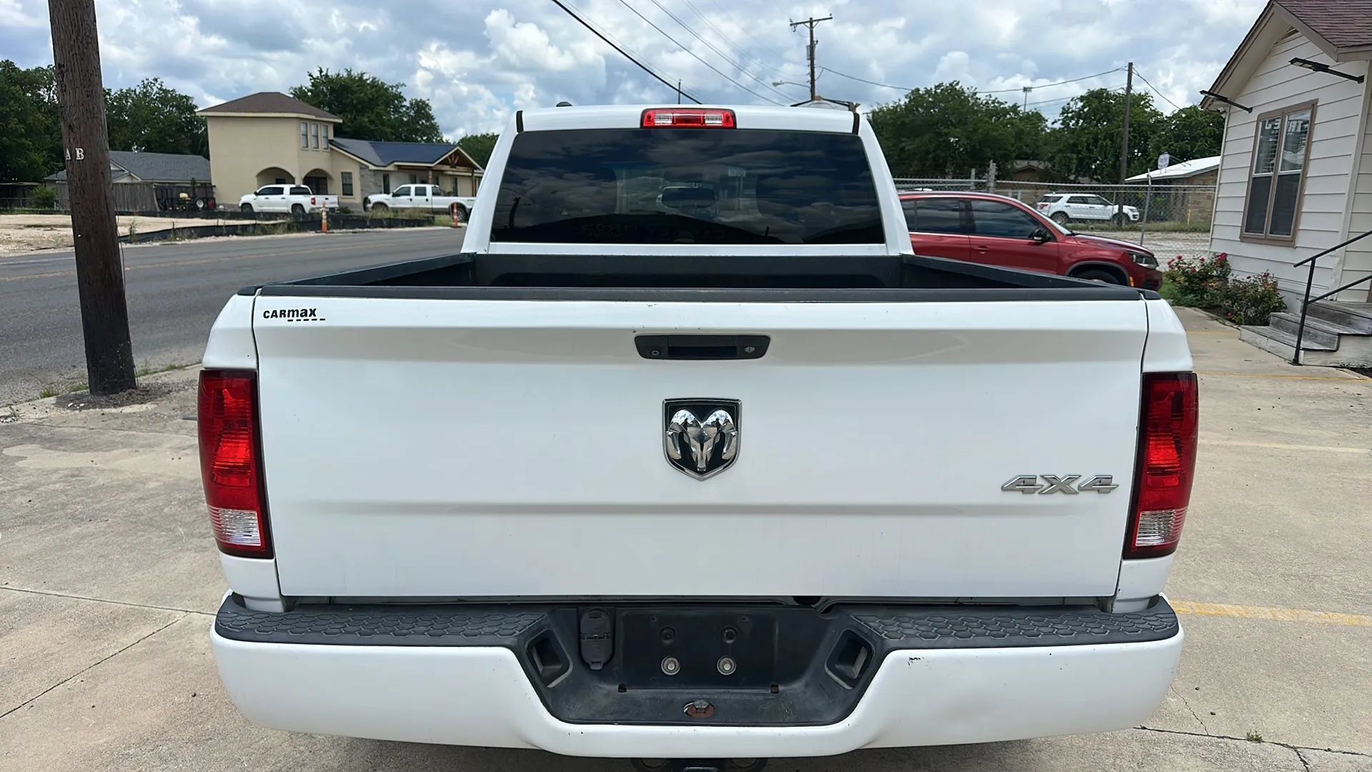 Used 2018 RAM 1500 Express w/ Express Value Package AWD/4WD image 4