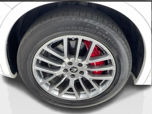 Used 2023 Maserati Grecale GT AWD/4WD image 13