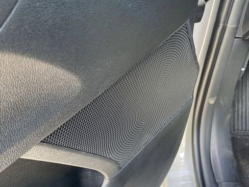 New 2026 Kia Sorento S image 17