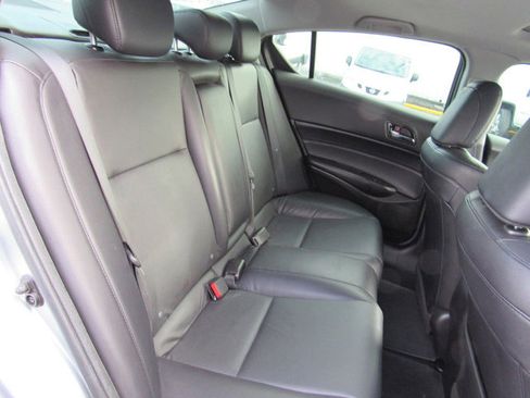 Used 2017 Acura ILX image 19