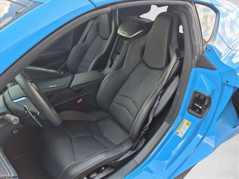 Used 2023 Chevrolet Corvette Stingray Preferred Cpe w/ 2LT RWD image 17