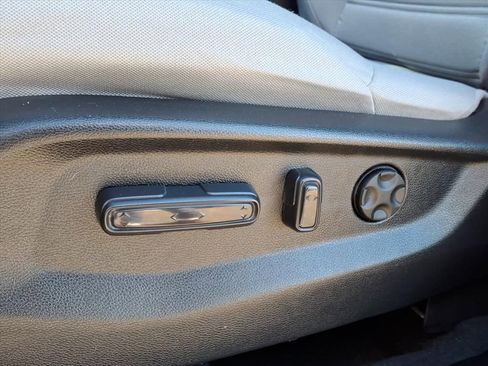 Used 2022 Honda CR-V EX image 5