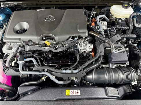 Certified 2025 Toyota Camry SE image 44