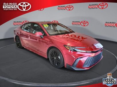 Used 2025 Toyota Camry SE w/ Multimedia Upgrade Package