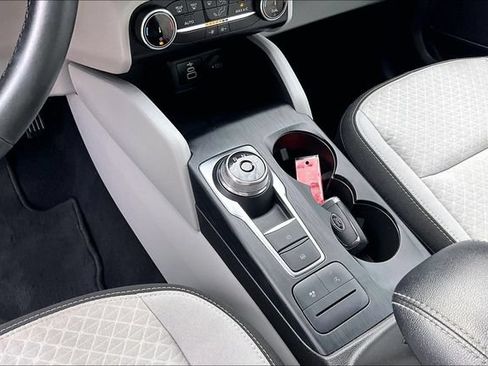 Used 2024 Ford Escape Active FWD image 11