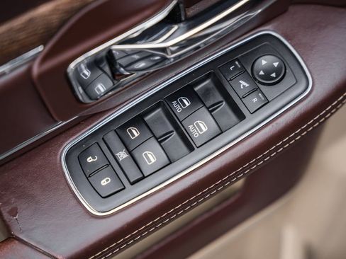 Used 2018 RAM 3500 Laramie Longhorn image 50