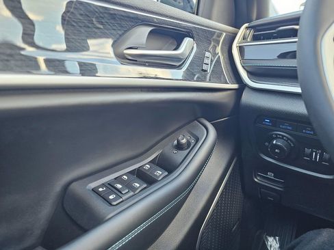 Used 2022 Jeep Grand Cherokee Trailhawk w/ Luxury Tech Group III image 30