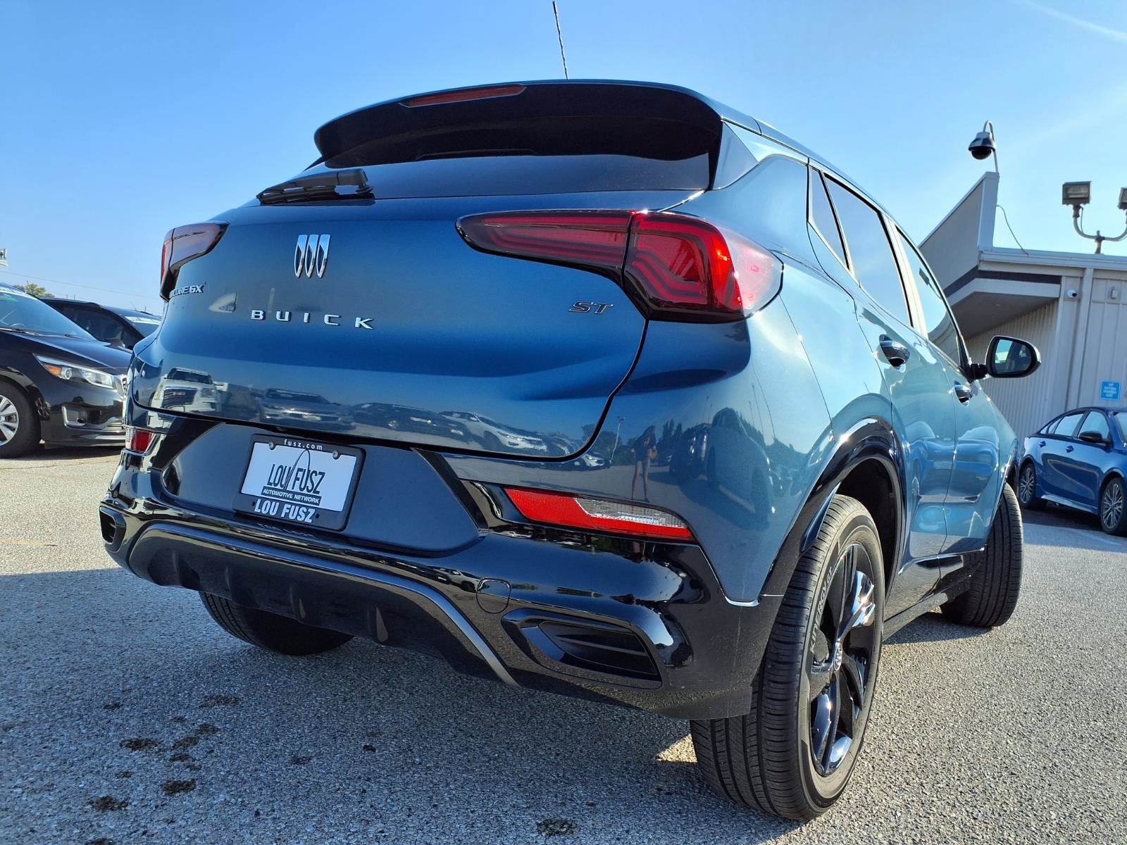 Used 2024 Buick Encore GX Sport Touring w/ Comfort Package FWD image 31