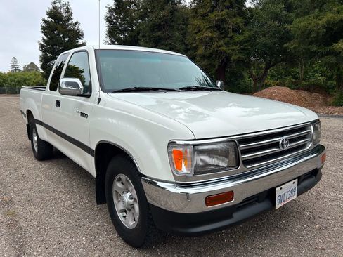 Used 1998 Toyota T100 SR5 RWD image 9