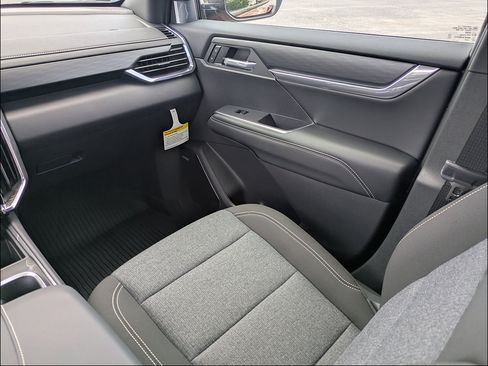 New 2026 GMC Acadia Elevation w/ LPO, Floor Liner Package FWD image 15