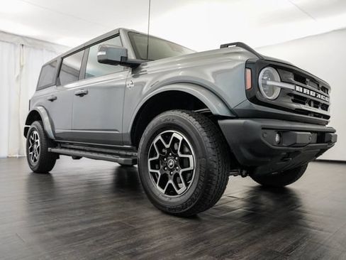 Used 2024 Ford Bronco Outer Banks AWD/4WD image 28