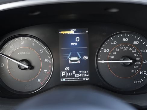 Used 2023 Subaru Crosstrek 2.0i Premium AWD/4WD image 27