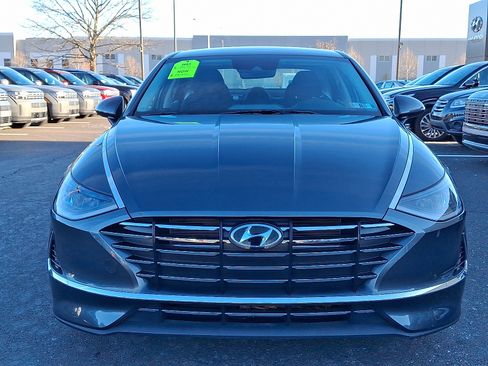 Certified 2022 Hyundai Sonata SE image 2