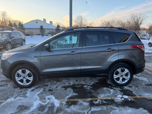 Used 2013 Ford Escape SE image 6