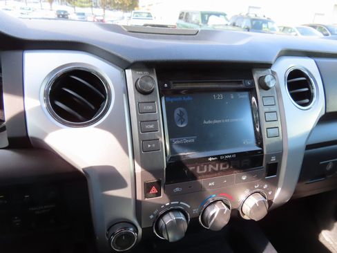 Used 2018 Toyota Tundra SR5 image 20