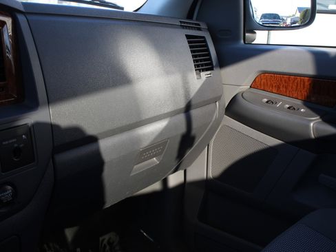 Used 2006 Dodge Ram 1500 Truck SLT image 35