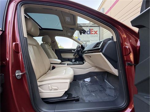 Used 2018 Audi Q5 2.0T Premium Plus w/ Premium Plus Package image 73