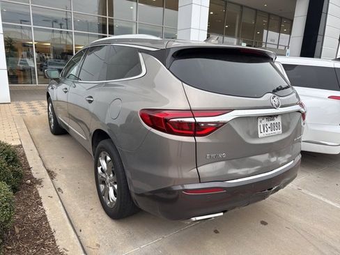 Used 2019 Buick Enclave Avenir w/ Avenir Technology Package image 4