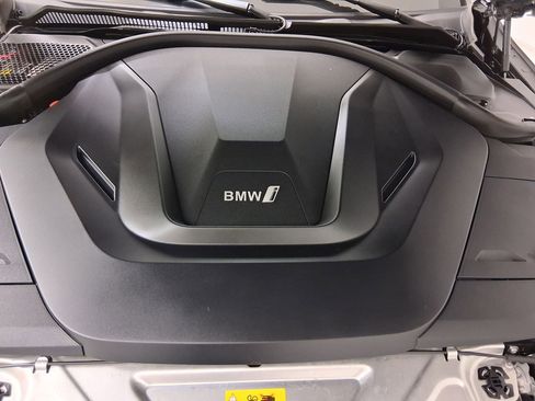 Certified 2023 BMW i4 eDrive35 w/ Premium Package image 38