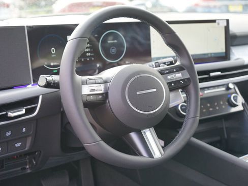 New 2025 Hyundai Sonata Limited image 6