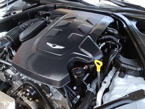 Used 2019 Genesis G80 3.8 AWD/4WD image 32