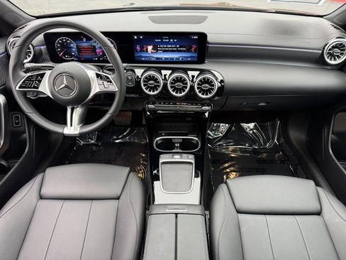 Used 2026 Mercedes-Benz CLA 250 image 10