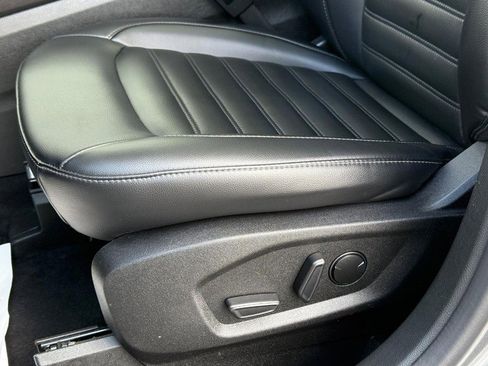 Certified 2024 Ford Edge SEL w/ Convenience Package image 24