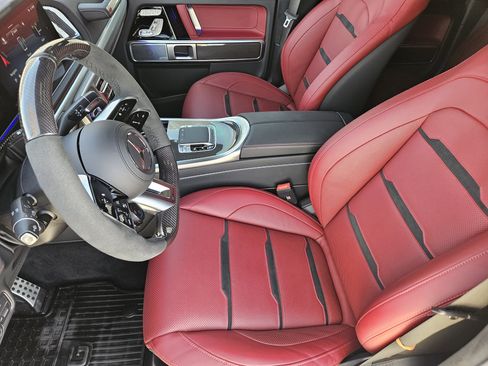 Certified 2025 Mercedes-Benz G 63 AMG 4MATIC image 13