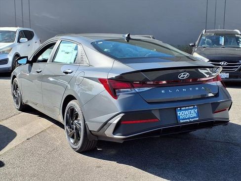 Used 2026 Hyundai Elantra Sport FWD image 6