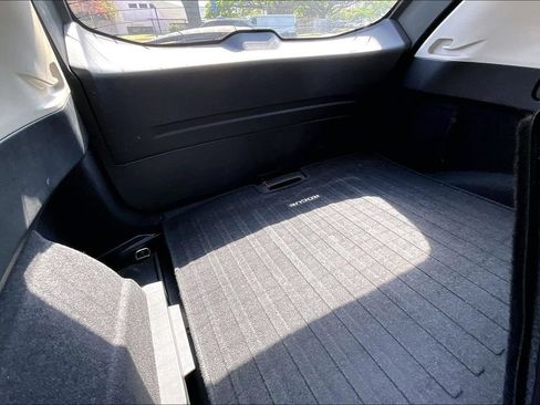 Used 2023 Nissan Rogue SV w/ SV Premium Package FWD image 30