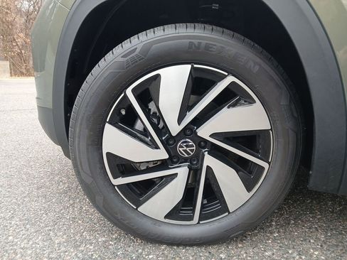 New 2026 Volkswagen Atlas SEL AWD/4WD image 27