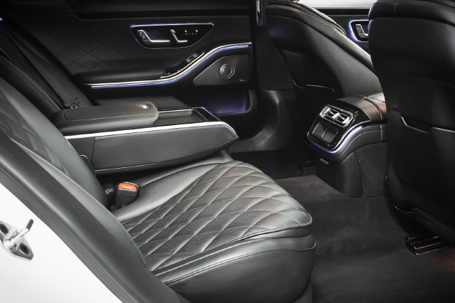 Used 2022 Mercedes-Benz S 500 4MATIC image 23