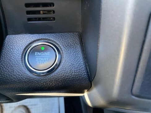 Used 2020 Ford Expedition XLT w/ Equipment Group 202A image 29