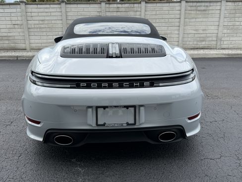 Certified 2026 Porsche 911 Carrera RWD image 11