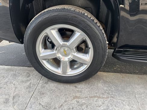 Used 2012 Chevrolet Tahoe LS w/ Convenience Package image 6