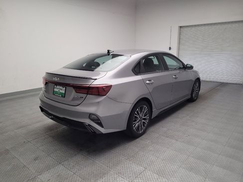 Used 2023 Kia Forte GT-Line FWD image 9