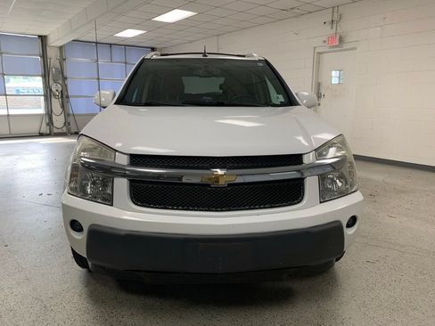 Used 2006 Chevrolet Equinox LT w/ LT Preferred Equipment Group FWD image 2