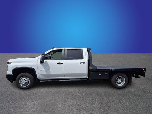 Used 2025 Chevrolet Silverado 3500 W/T w/ WT Convenience Package AWD/4WD image 7