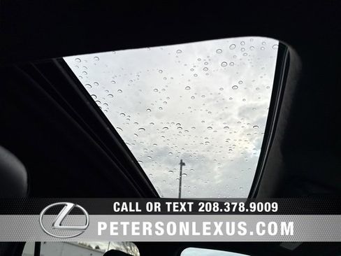 Used 2018 Cadillac Escalade Platinum image 13