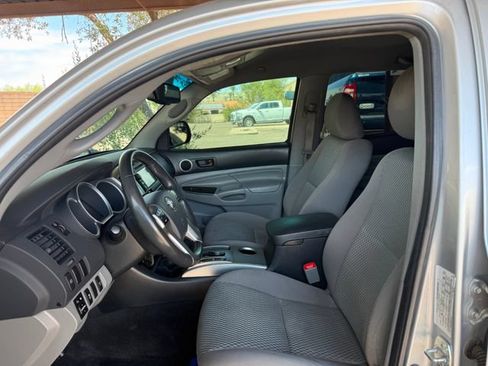 Used 2013 Toyota Tacoma 4x4 Double Cab image 26