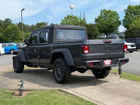 New 2026 Jeep Gladiator Sport AWD/4WD image 5