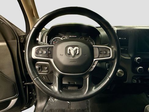 Used 2020 RAM 1500 Big Horn AWD/4WD image 14
