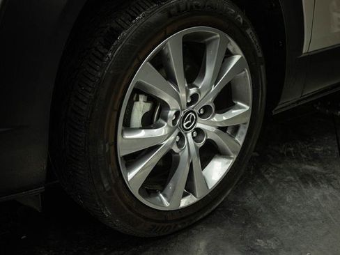 Used 2024 MAZDA CX-30 AWD 2.5 S w/ Premium Package image 3