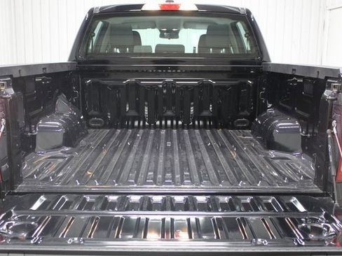 Used 2024 Ford Ranger XL image 7