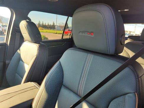 New 2026 GMC Acadia AT4 image 13