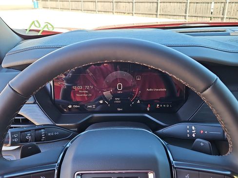 New 2026 GMC Acadia AT4 w/ LPO, Floor Liner Package AWD/4WD image 14