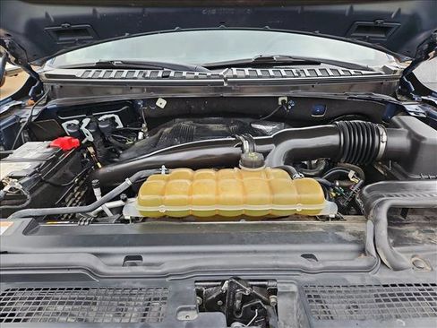 Used 2020 Ford Expedition XLT w/ Equipment Group 202A image 24