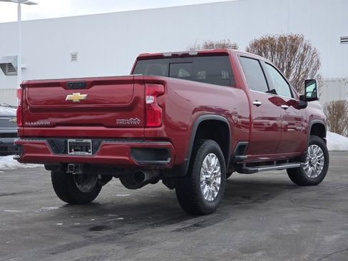 Used 2023 Chevrolet Silverado 3500 High Country image 22