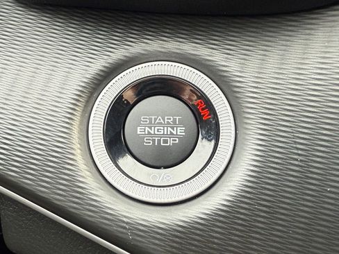 Used 2023 Jeep Grand Cherokee L Altitude image 26